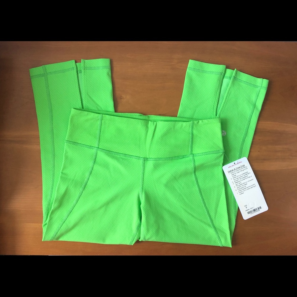 NWT Lululemon Gather & Crow Crop Frond Green